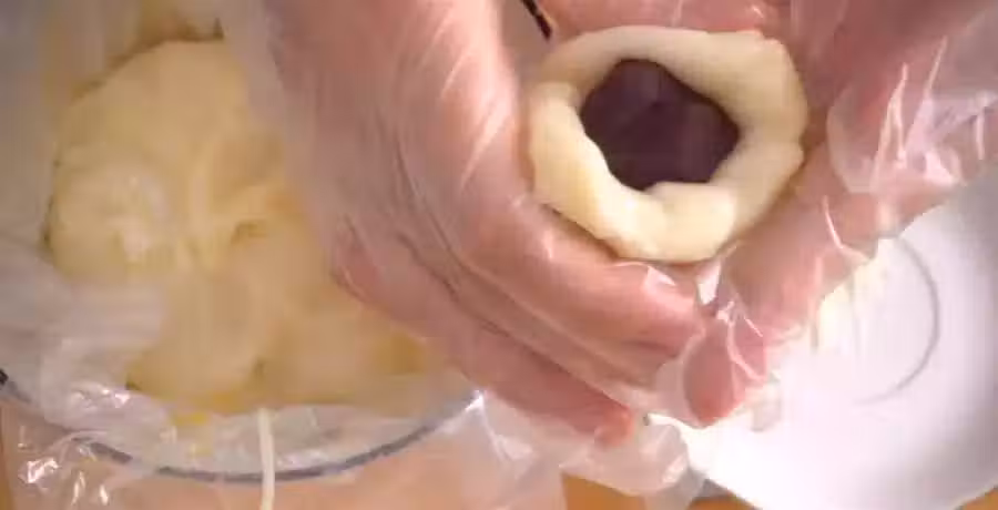 /www/bananadaily.net/web/images/image/2125/21254653.avif