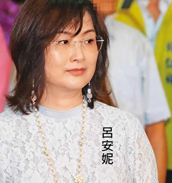 為嫁千億豪門苦等22年!「生下一子」仍被分手 上位失敗「只拿到14億」負氣給兒子改名