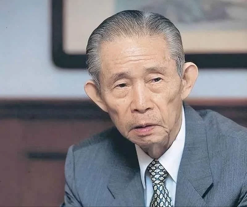 為嫁千億豪門苦等22年!「生下一子」仍被分手 上位失敗「只拿到14億」負氣給兒子改名