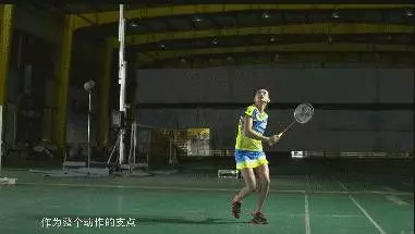 吳柳瑩教你：打羽毛球手腕不會用力，高遠球當然打不好！