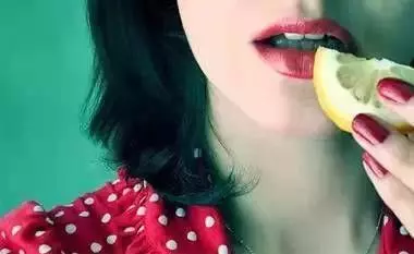檸檬是女人的寶，可惜90%的人都不知道檸檬的正確吃法！！