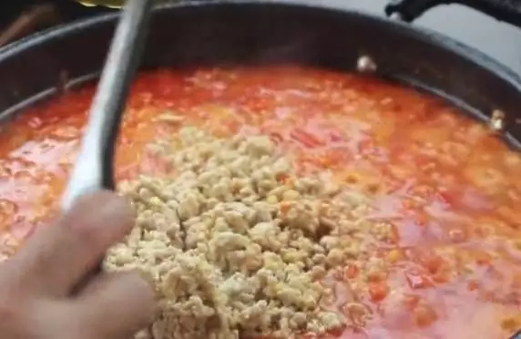 自製的辣椒醬「秘方公開」，詳細做法和配方，用來拌醬汁、拌飯、拌涼菜，都超級好吃!!