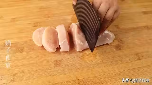 /www/bananadaily.net/web/images/image/2097/20973279.avif