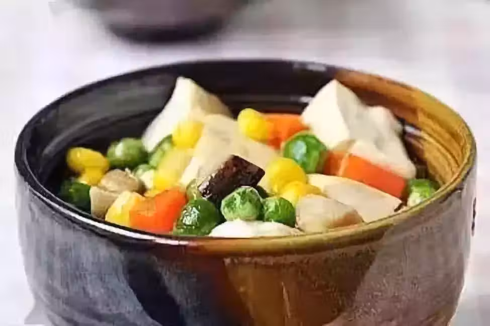 /www/bananadaily.net/web/images/image/2157/21577866.avif