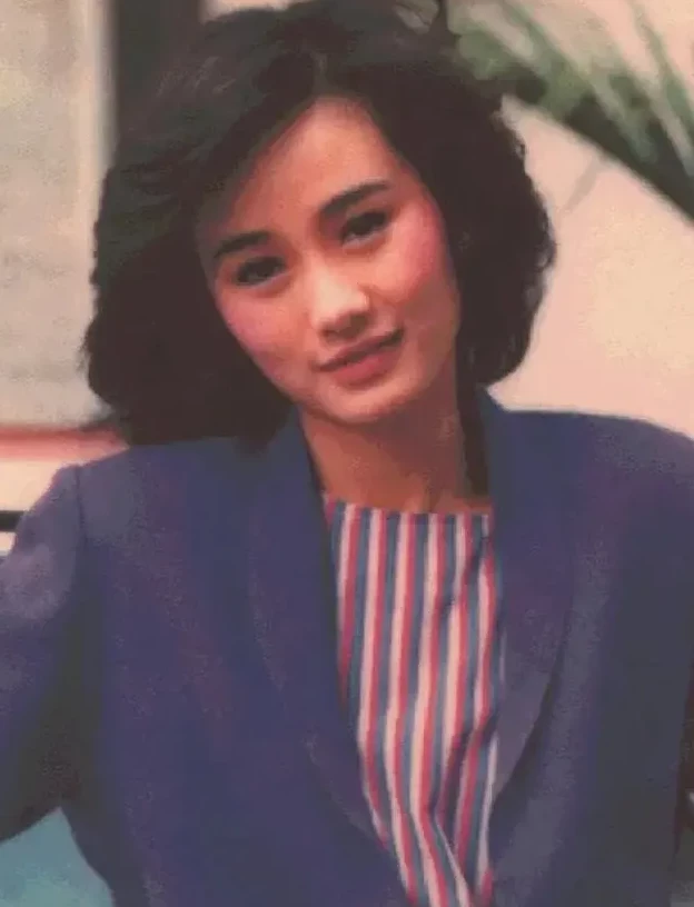 19歲憑一曲爆紅!「台灣第一代玉女偶像」巔峰時被傳當小三毀前途 「60歲在睡夢中離世」胡瓜灑淚送別